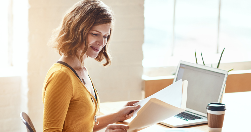 10 Top Online Proofreading Jobs [$54K/Yr]