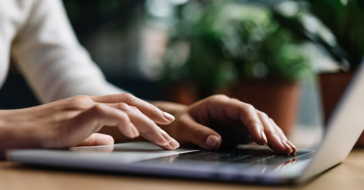 Get Paid to Type: 10 Legit Sites [Make $2K/Month!]